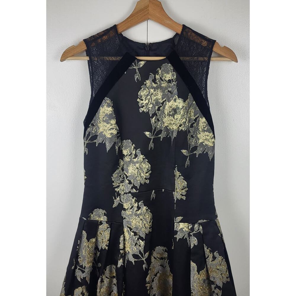 Silk Trim Metallic Floral Midi Fit and Flare Pleated Carmen Marc Valvo Dress | 4 - Picture 4 of 9